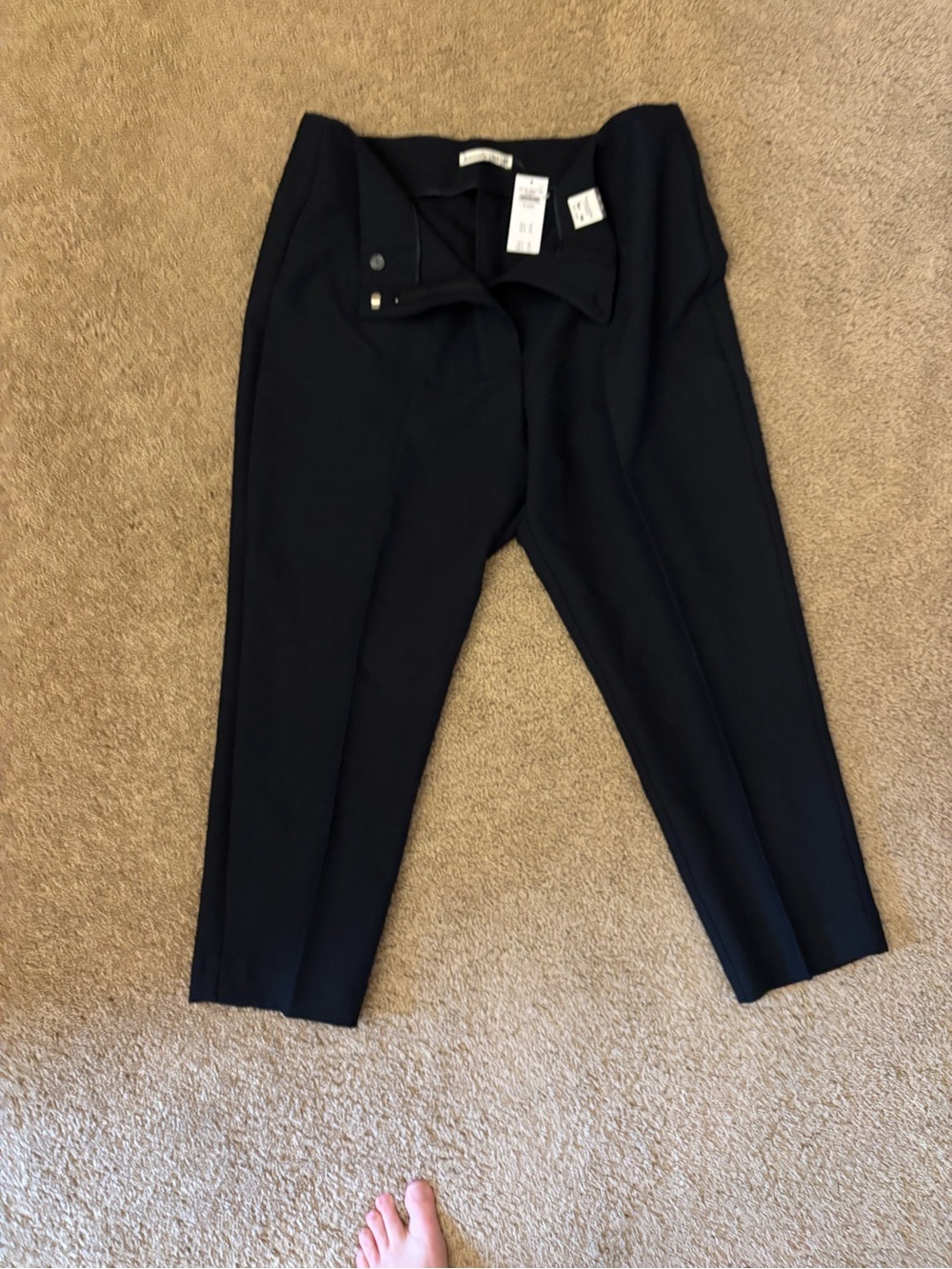 Abercrombie & Fitch Black Women’s Dress Trousers